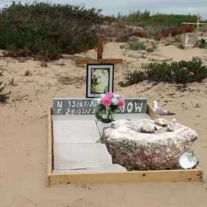 I left your bones in the sun my love